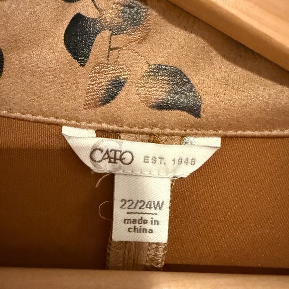 Cato Tan Floral Full Zip Jacket - Picture 10 of 16